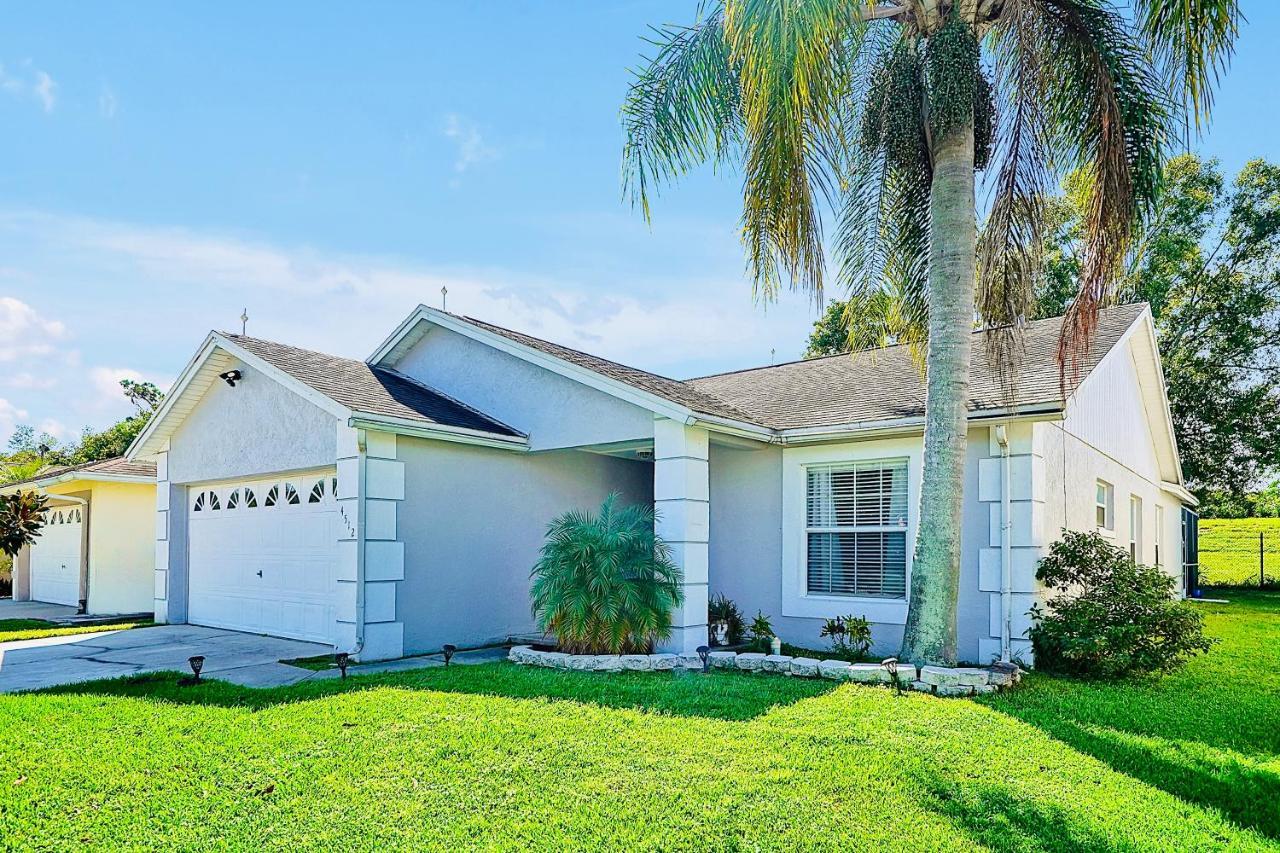 Cozy Family Getaway With Pool, Hot Tub, Patio, King Bed *