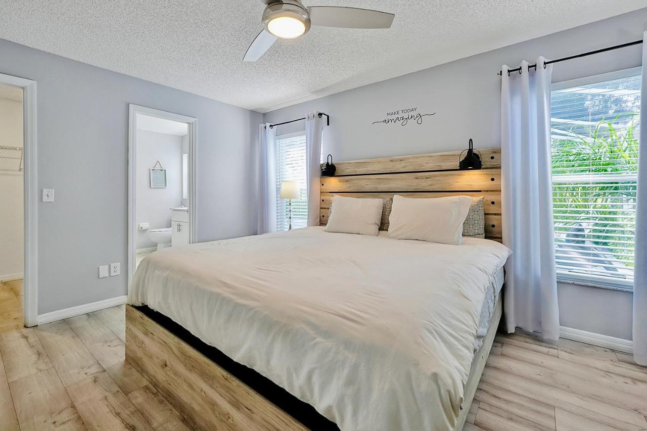 Cozy Family Getaway With Pool, Hot Tub, Patio, King Bed