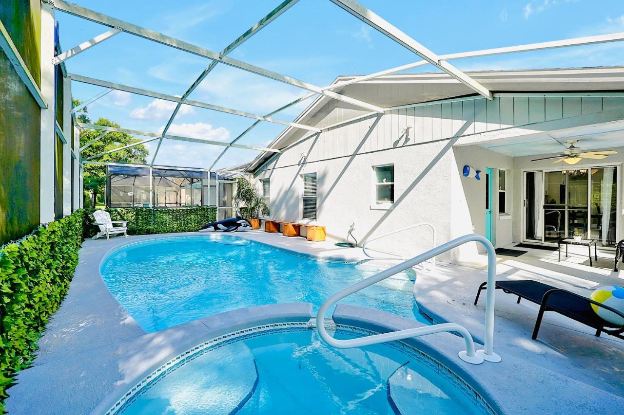 Holiday home Cozy Family Getaway With Pool, Hot Tub, Patio, King Bed Kissimmee